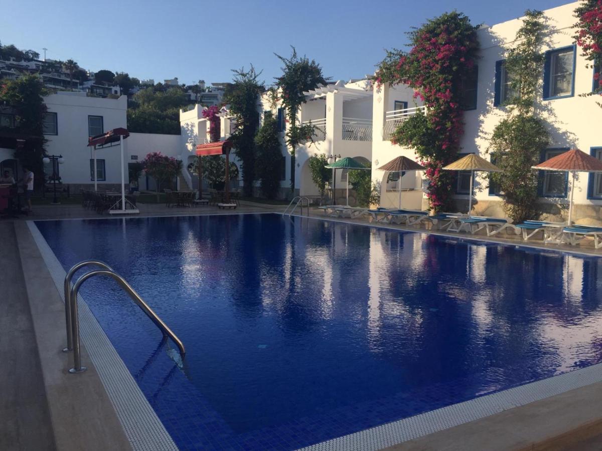 Paradise Apart Hotel Bitez Zewnętrze zdjęcie