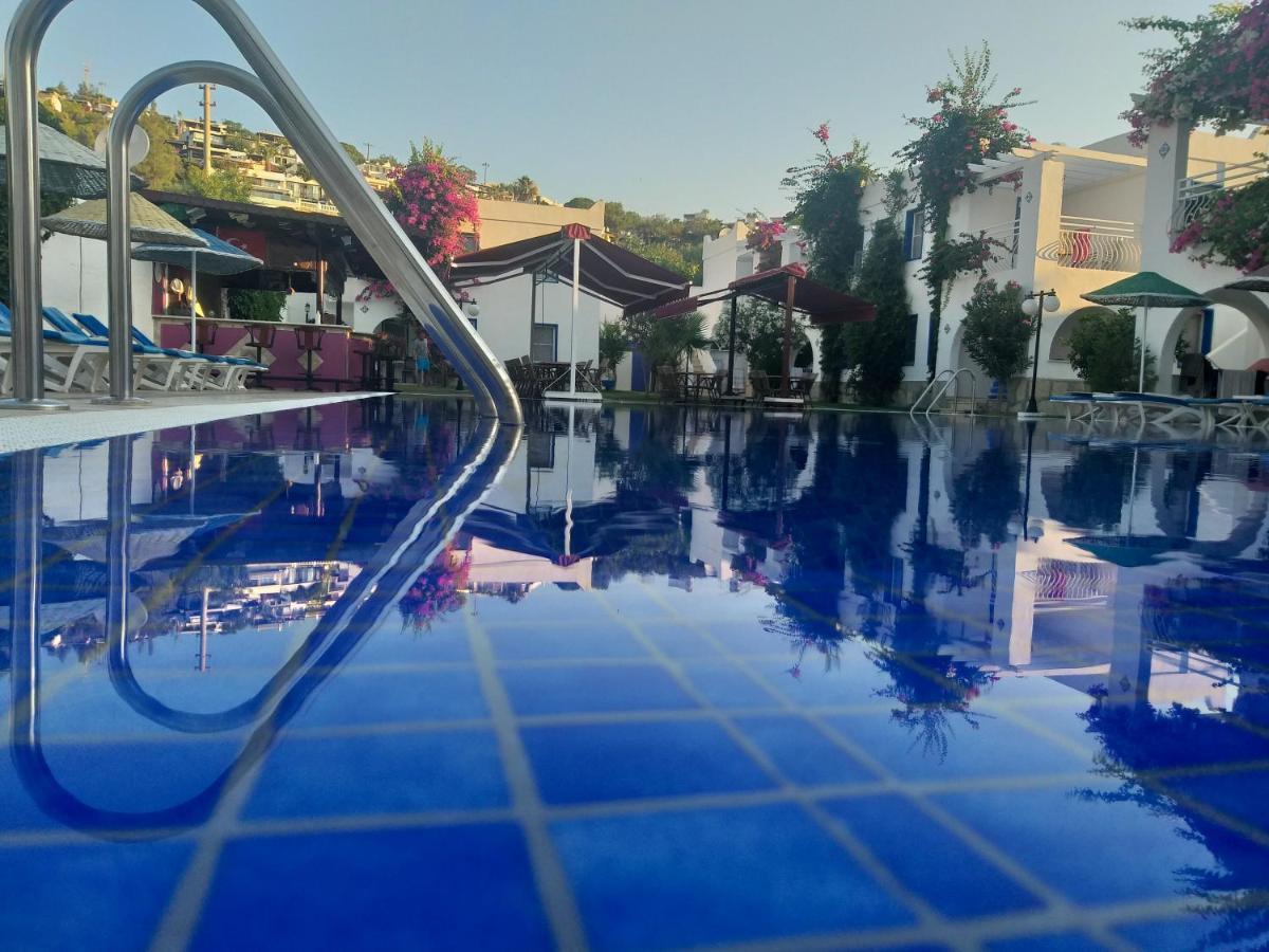Paradise Apart Hotel Bitez Zewnętrze zdjęcie